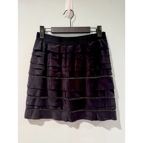 NEW BCBGMaxazria Silk Chiffon Ruffle Mini Skirt Womens XXS Black Beaded Concert - Picture 1 of 5